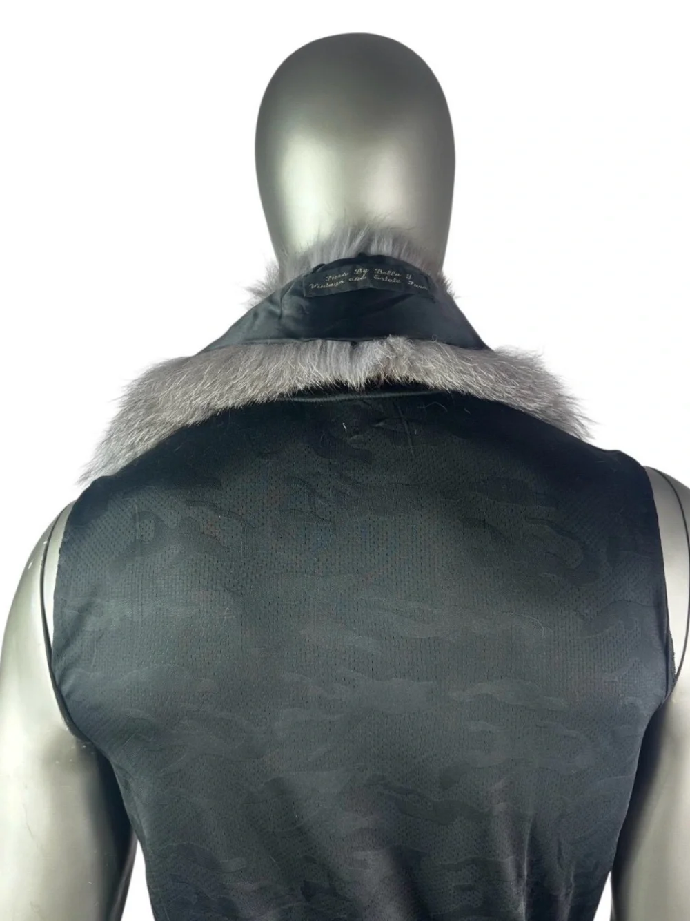Mens SILVER-INDIGO FOX Collar, 36” L, Certified Vintage Fur